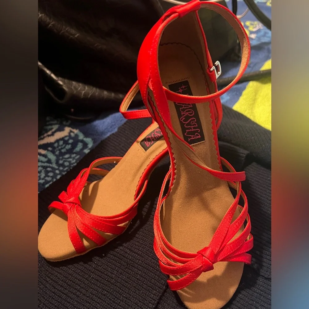 Red Ballroom/Salsa Dancing Shoes 👠 
Brand New heels 7,5 Cm 3 Inches - Picture 2 of 9